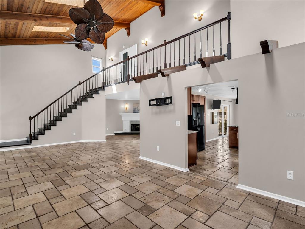 6241 Bayside Drive New Port Richey, FL 34652 - Photo 11 of 78 a view of entryway and hall