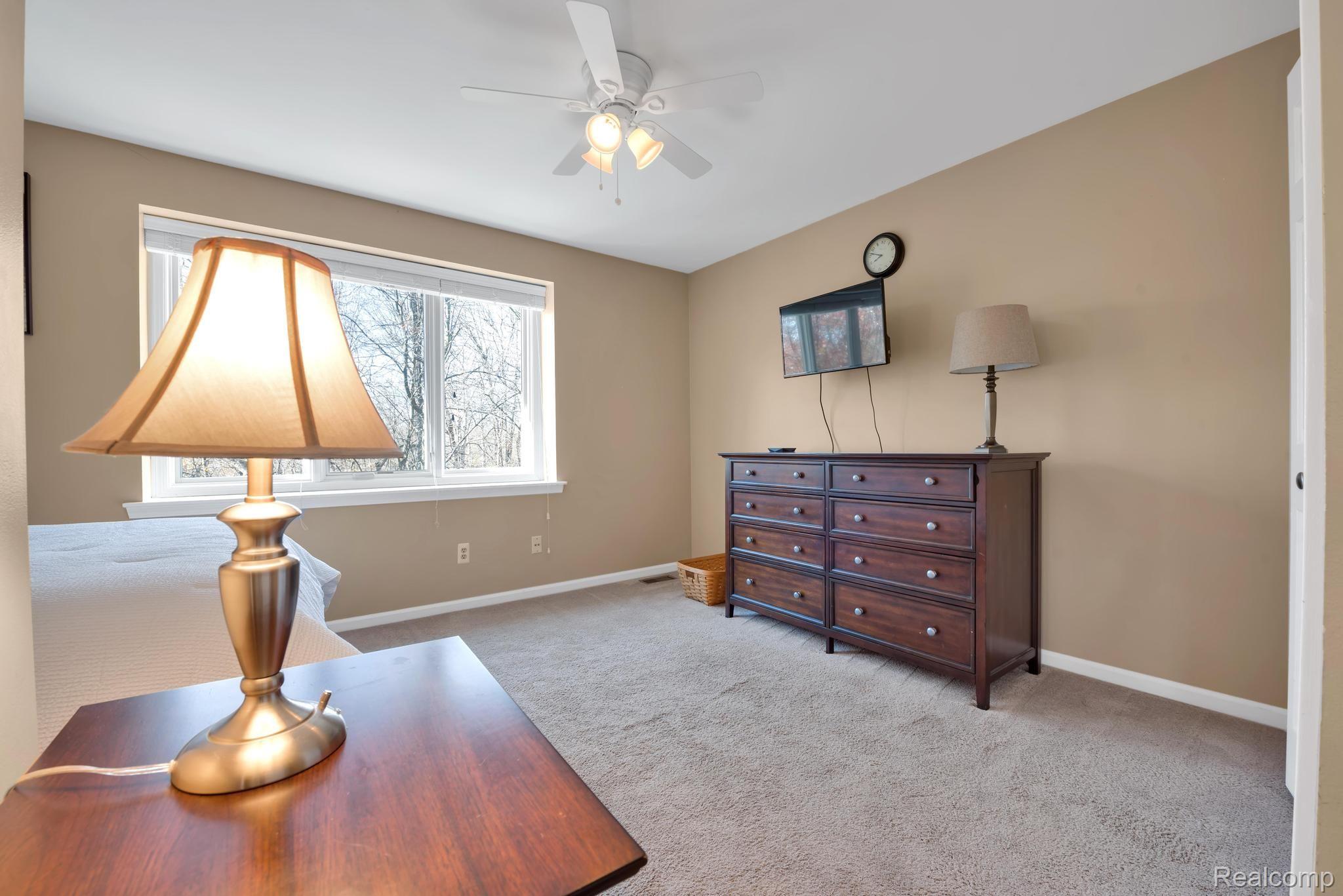 2177 Clinton View Circle Rochester, MI 48309 - Photo 36 of 74 Gallery Image 36