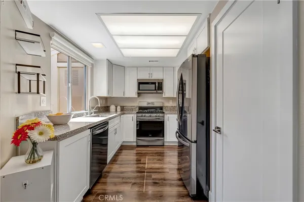 $709,000 | 21156 River Glen, Unit 50, Lake Forest, CA 92630