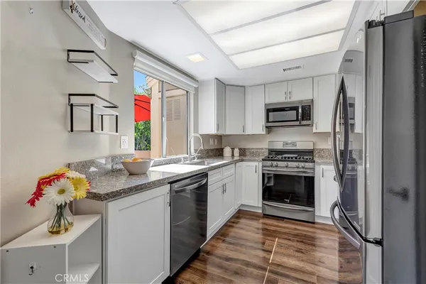 $709,000 | 21156 River Glen, Unit 50, Lake Forest, CA 92630