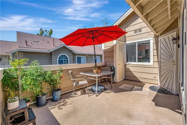 $709,000 | 21156 River Glen, Unit 50, Lake Forest, CA 92630