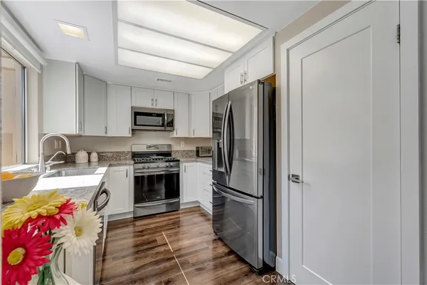 $709,000 | 21156 River Glen, Unit 50, Lake Forest, CA 92630