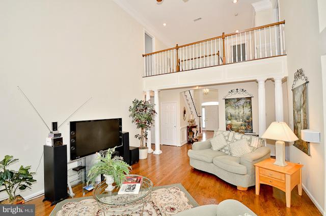8960 Scott Street Springfield, VA 22153 - Photo 17 of 25 Family Room