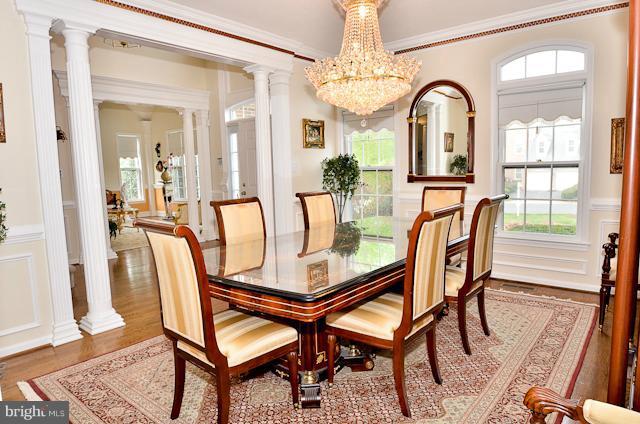 8960 Scott Street Springfield, VA 22153 - Photo 7 of 25 Dining Room