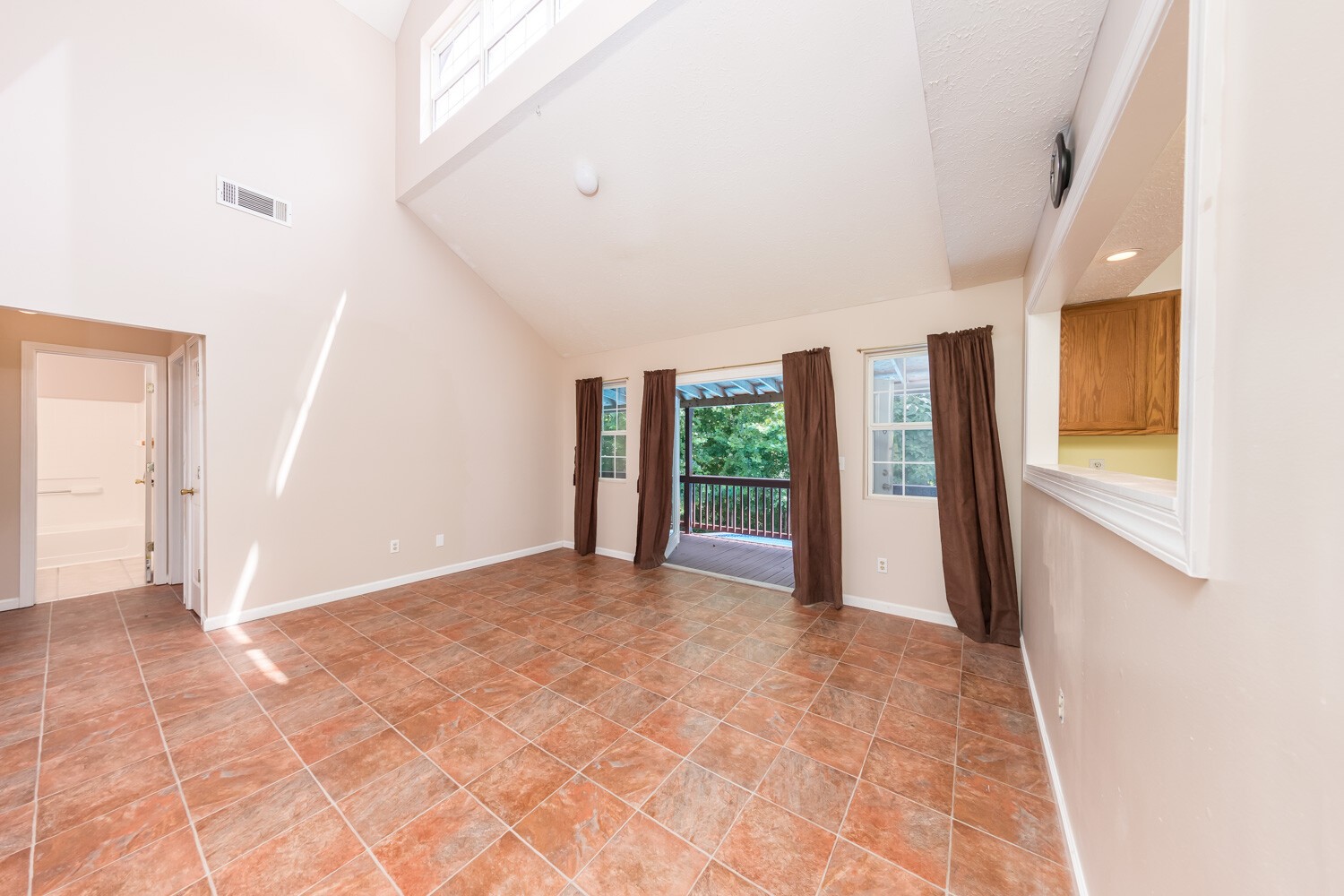 415 French Hill Road Tennessee Ridge, TN 37178 - Photo 16 of 48 a view of an empty room with a window