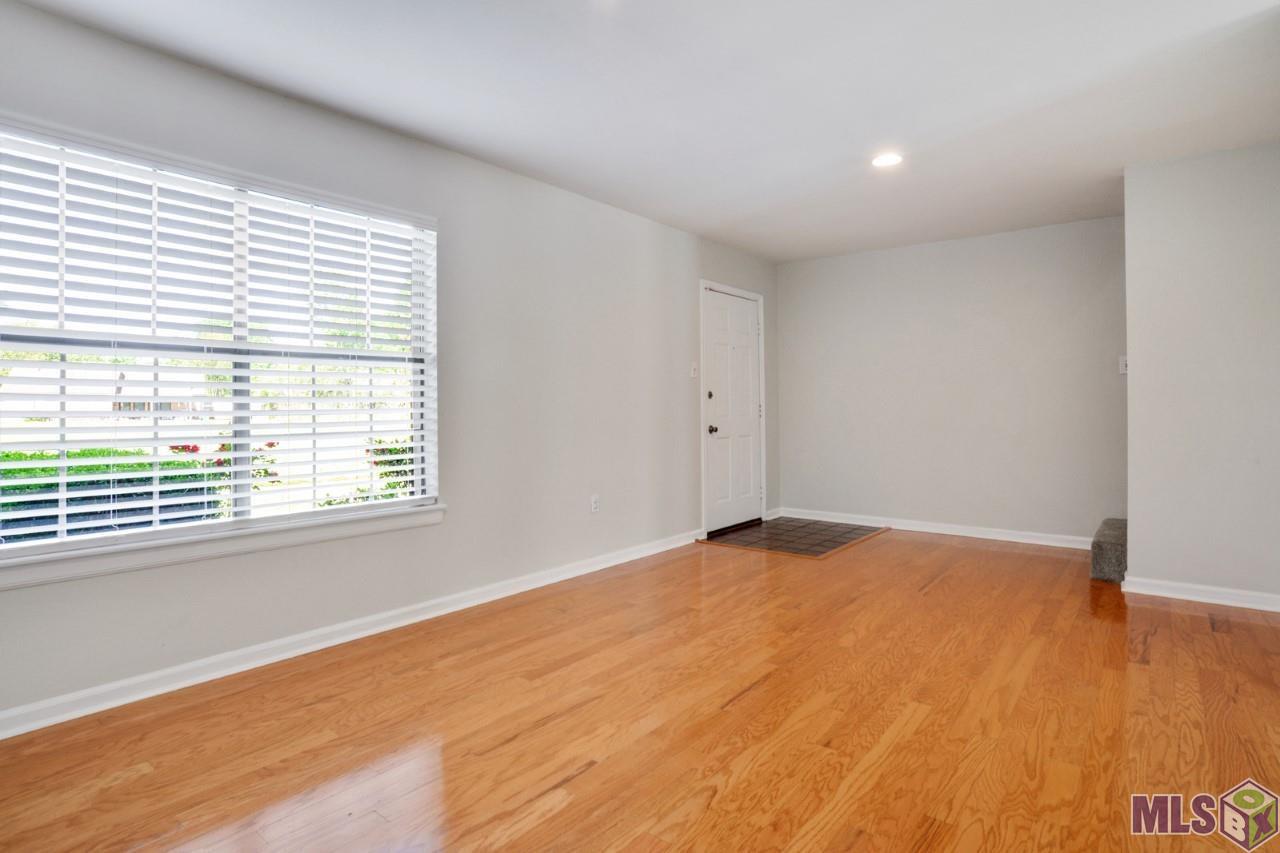 2436 Shadowbrook Drive Baton Rouge, LA 70816 - Photo 8 of 29 Gallery Image 8