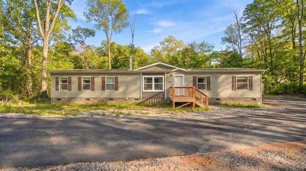 $359,900 | 9015 Chip Drive, Soddy Daisy, TN 37379
