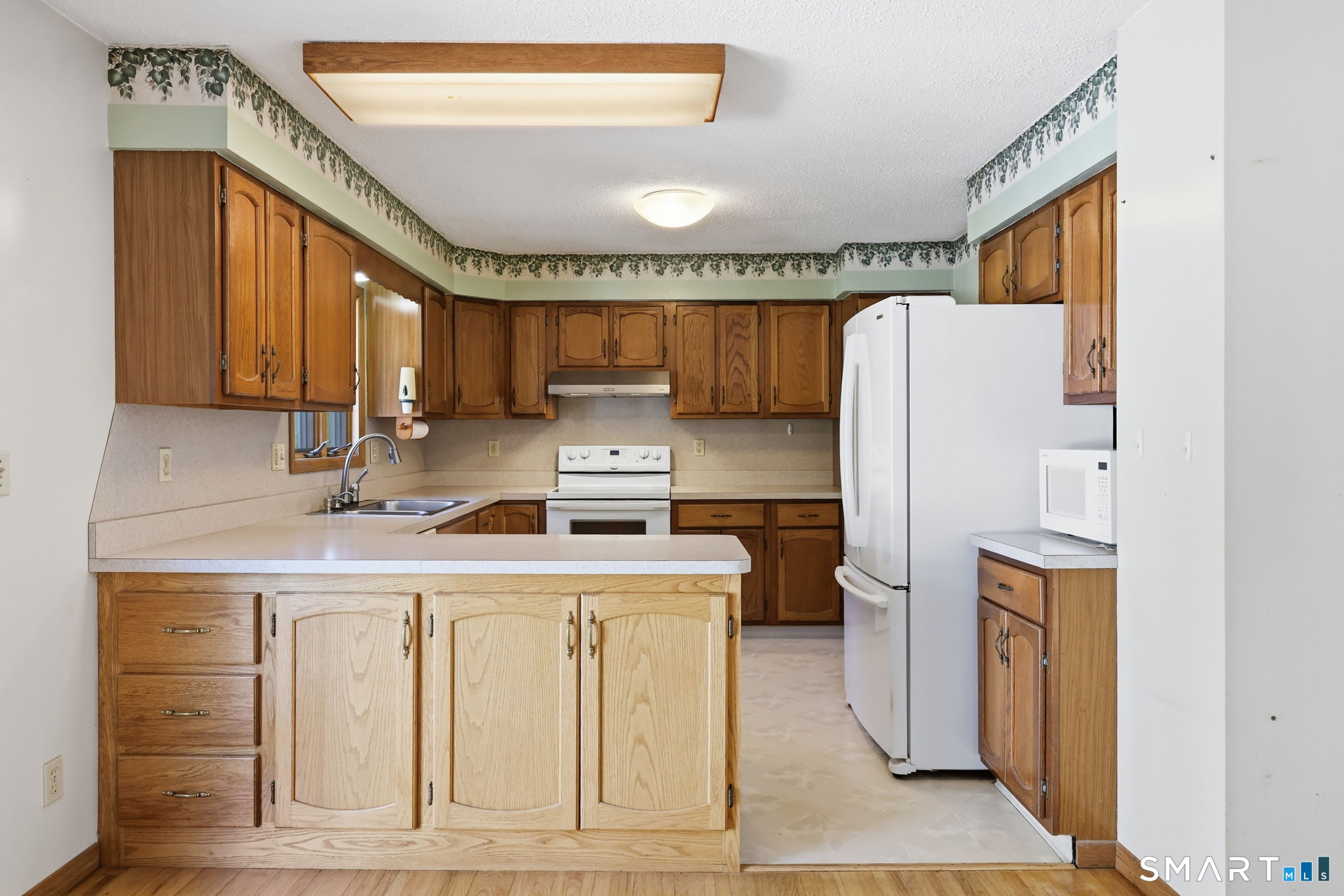43 Pinnacle Road Ellington, CT 06029 - Photo 8 of 40 Gallery Image 8