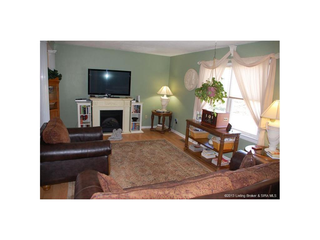 29717 Robin Road Pekin, IN 47165 - Photo 5 of 20 Gallery Image 5