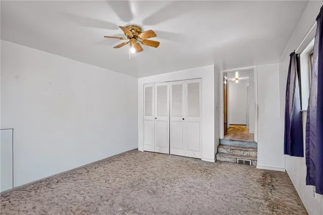 a view of an entryway