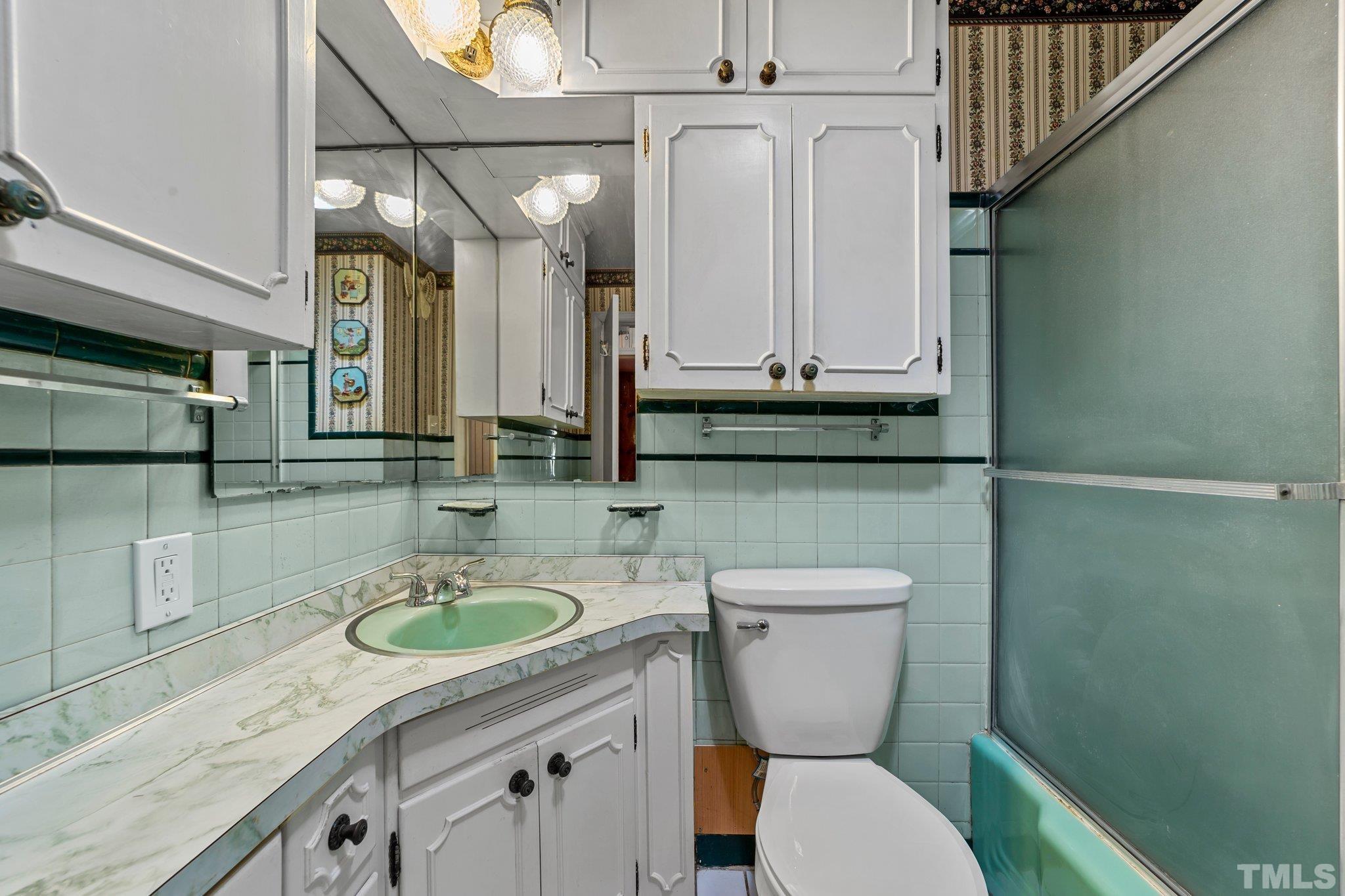 3326 Scott Drive Raleigh, NC 27604 - Photo 11 of 23 Gallery Image 11
