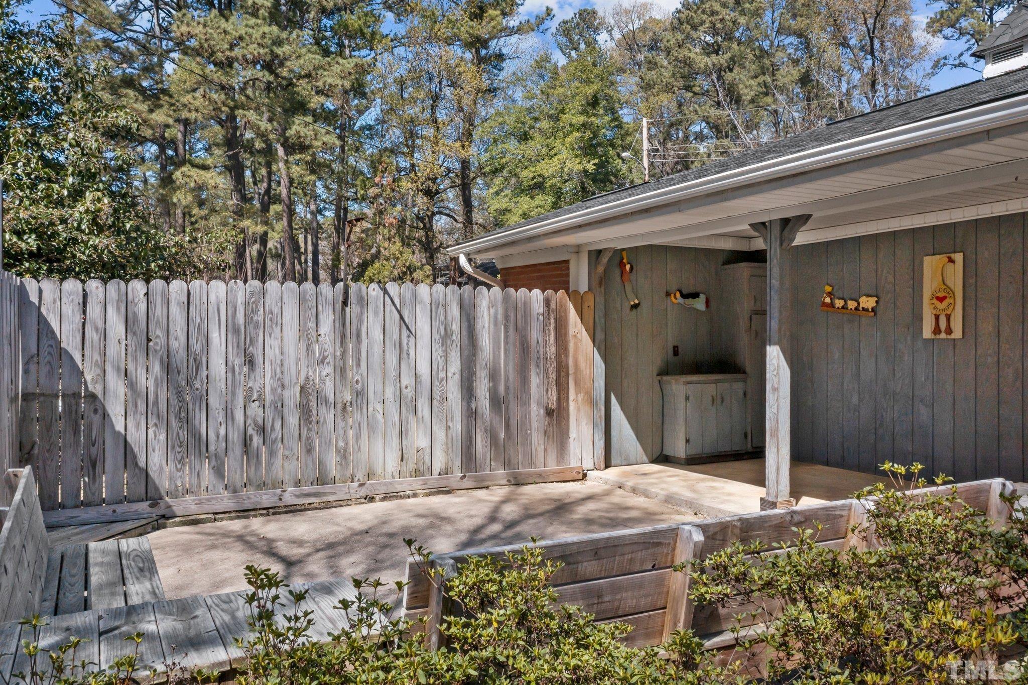 3326 Scott Drive Raleigh, NC 27604 - Photo 21 of 23 Gallery Image 21
