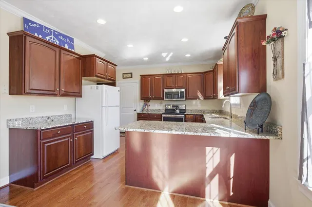 $689,500 | 250 Thornblade Way, Blue Ridge, VA 24064