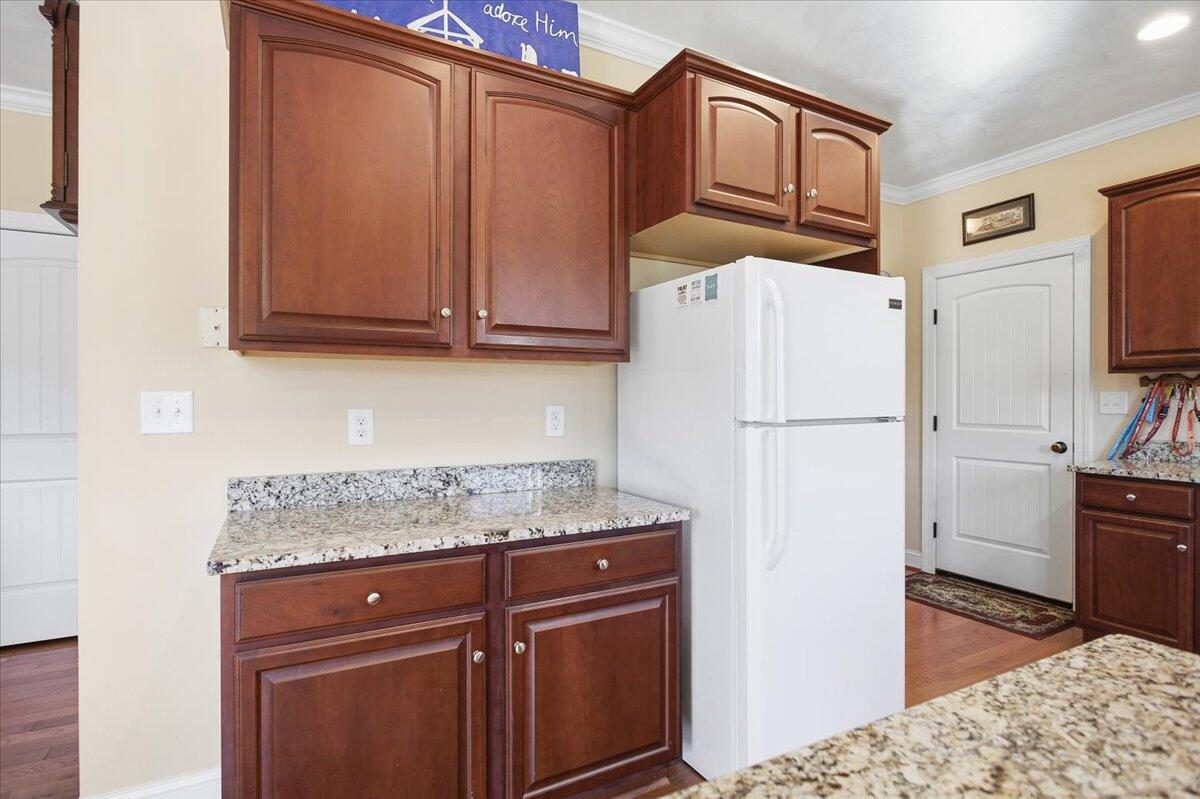 250 Thornblade Way Blue Ridge, VA 24064 - Photo 15 of 54 19-250 Thornblade Way-19