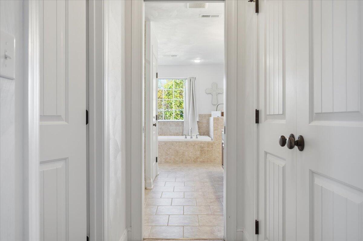 250 Thornblade Way Blue Ridge, VA 24064 - Photo 22 of 54 28-250 Thornblade Way-28