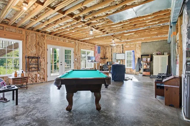 $689,500 | 250 Thornblade Way, Blue Ridge, VA 24064