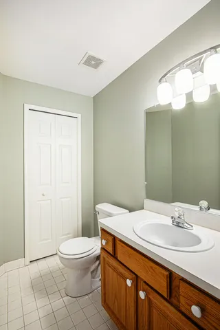 $264,900 | 26430 Sanajo Court, Unit 20, New Baltimore, MI 48051