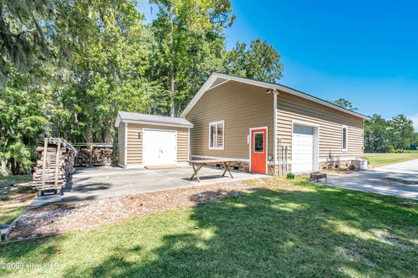 $1,180,000 | 179 Stephen Way, Belhaven, NC 27810