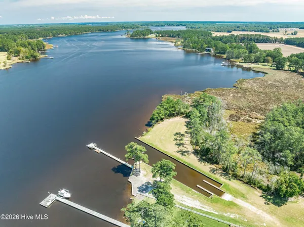 $1,180,000 | 179 Stephen Way, Belhaven, NC 27810