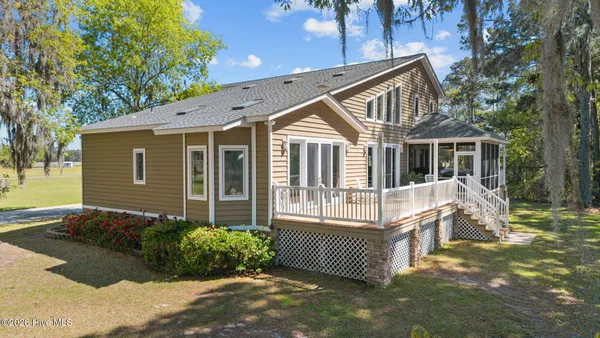 $1,180,000 | 179 Stephen Way, Belhaven, NC 27810