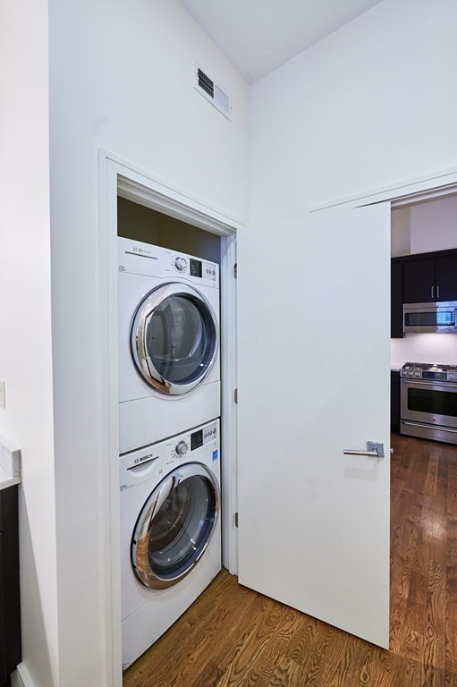 44 White Place Brookline, MA 02445 - Photo 23 of 27