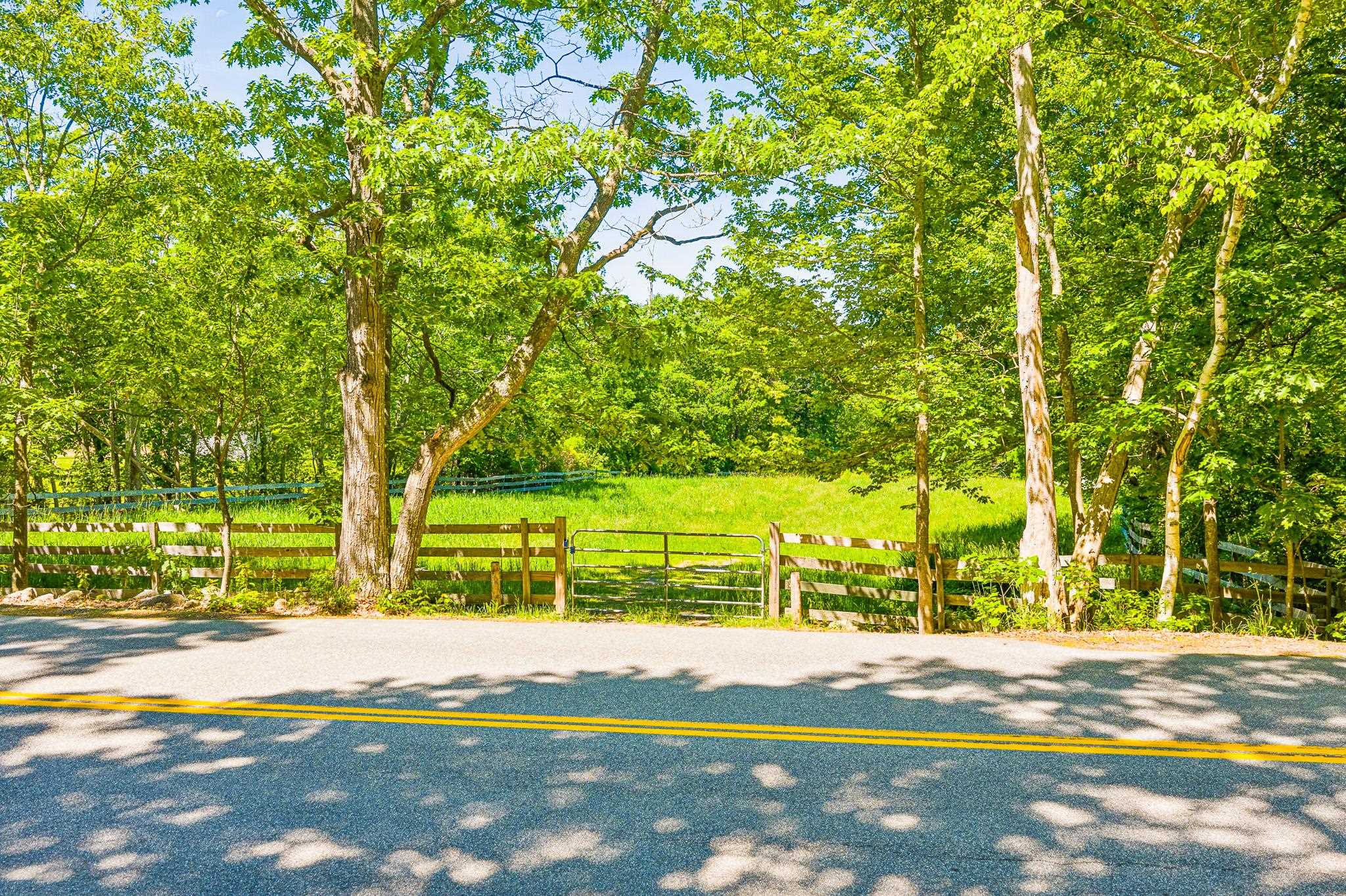 503 Belknap Mountain Road Gilford, NH 03249 - Photo 2 of 26