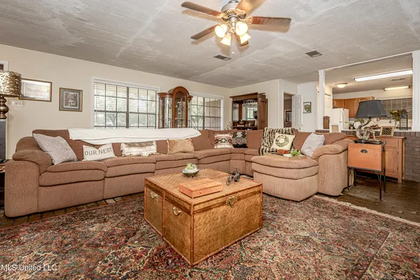 $750,000 | 1419 Porter Avenue, Ocean Springs, MS 39564