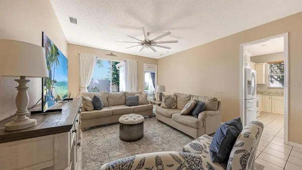$279,900 | 356 Fareham Drive, Venice, FL 34293