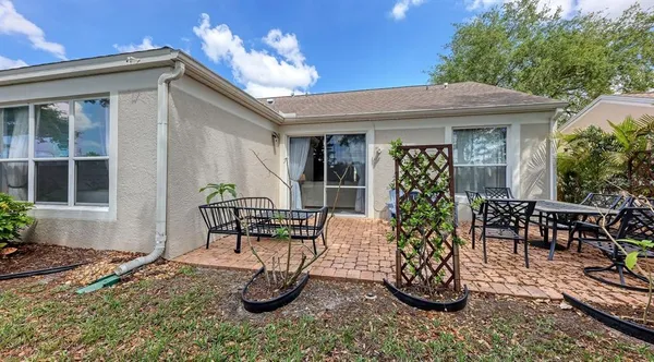 $279,900 | 356 Fareham Drive, Venice, FL 34293