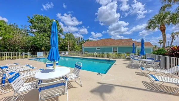 $279,900 | 356 Fareham Drive, Venice, FL 34293