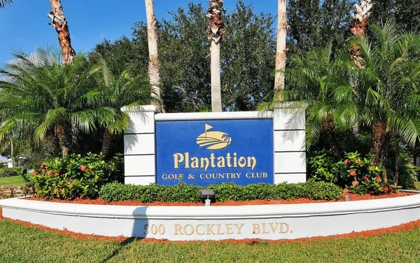 $279,900 | 356 Fareham Drive, Venice, FL 34293