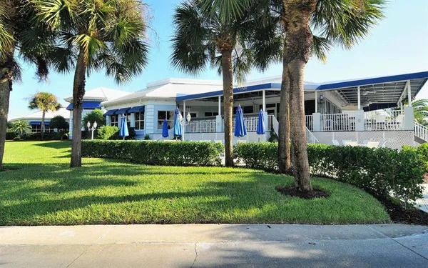 $279,900 | 356 Fareham Drive, Venice, FL 34293