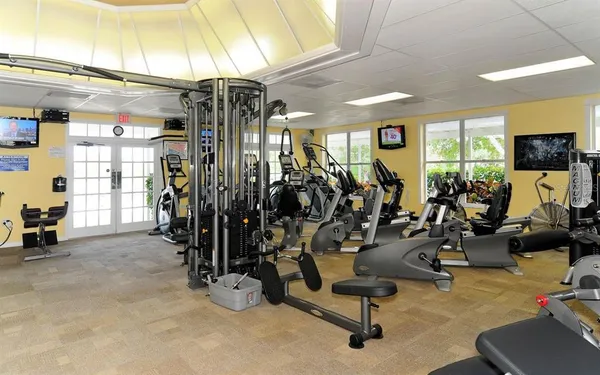 $279,900 | 356 Fareham Drive, Venice, FL 34293