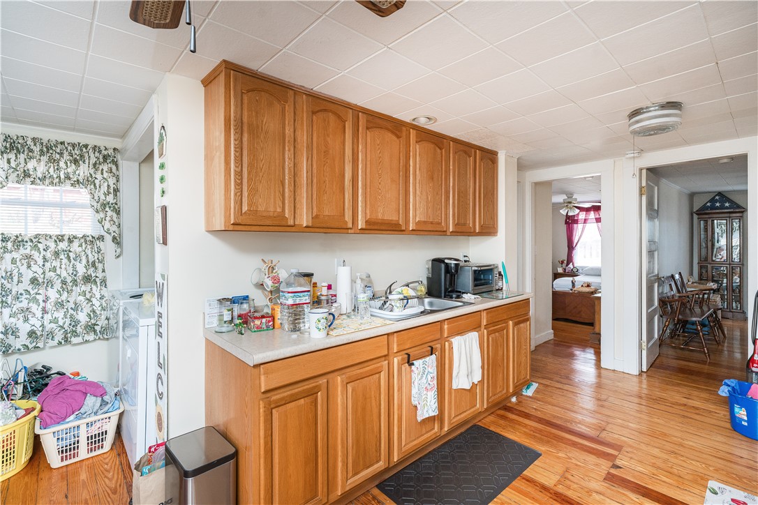 48 Providence Street Woonsocket, RI 02895 - Photo 20 of 46