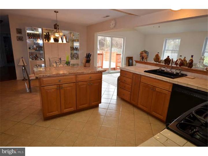 9 Yale Road Marlton, NJ 08053 - Photo 12 of 17 Kitchen