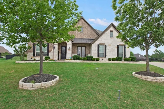 $1,000,000 | 700 Britton Place, Heath, TX 75032