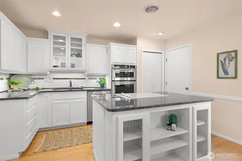 $695,000 | 4553 Village Drive, Unit A, Bellingham, WA 98226