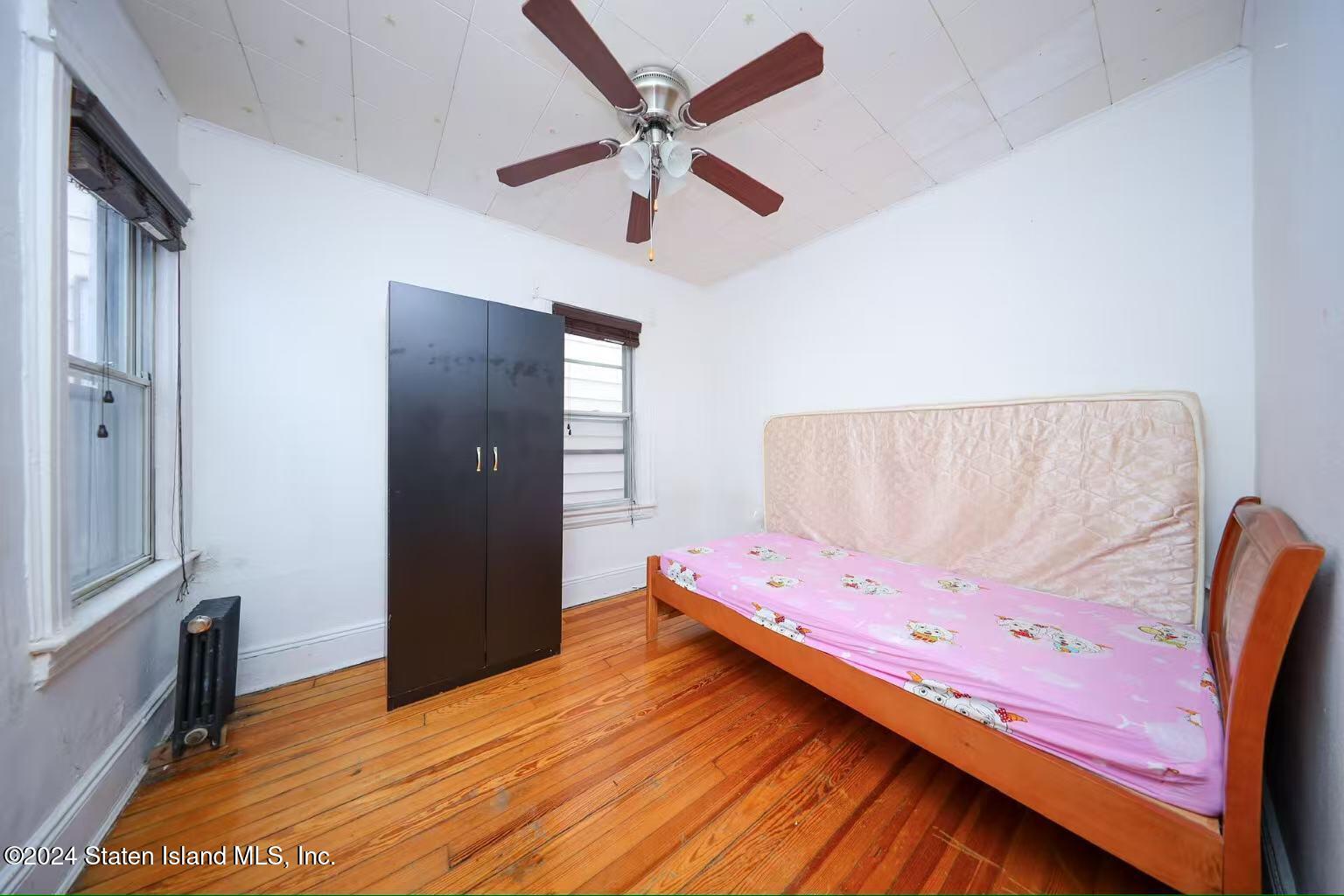 91-29 79th Street Queens, NY 11421 - Photo 11 of 19 b30e0c49ece0338be9d942ca8b29977d