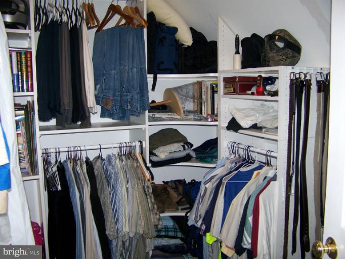 5670 Ridge Road Mount Airy, MD 21771 - Photo 21 of 30 Bedroom (Master) Closet