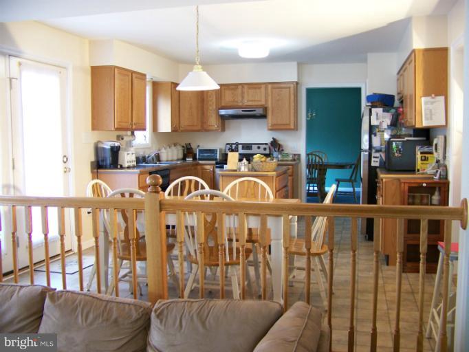 5670 Ridge Road Mount Airy, MD 21771 - Photo 8 of 30 Kitchen