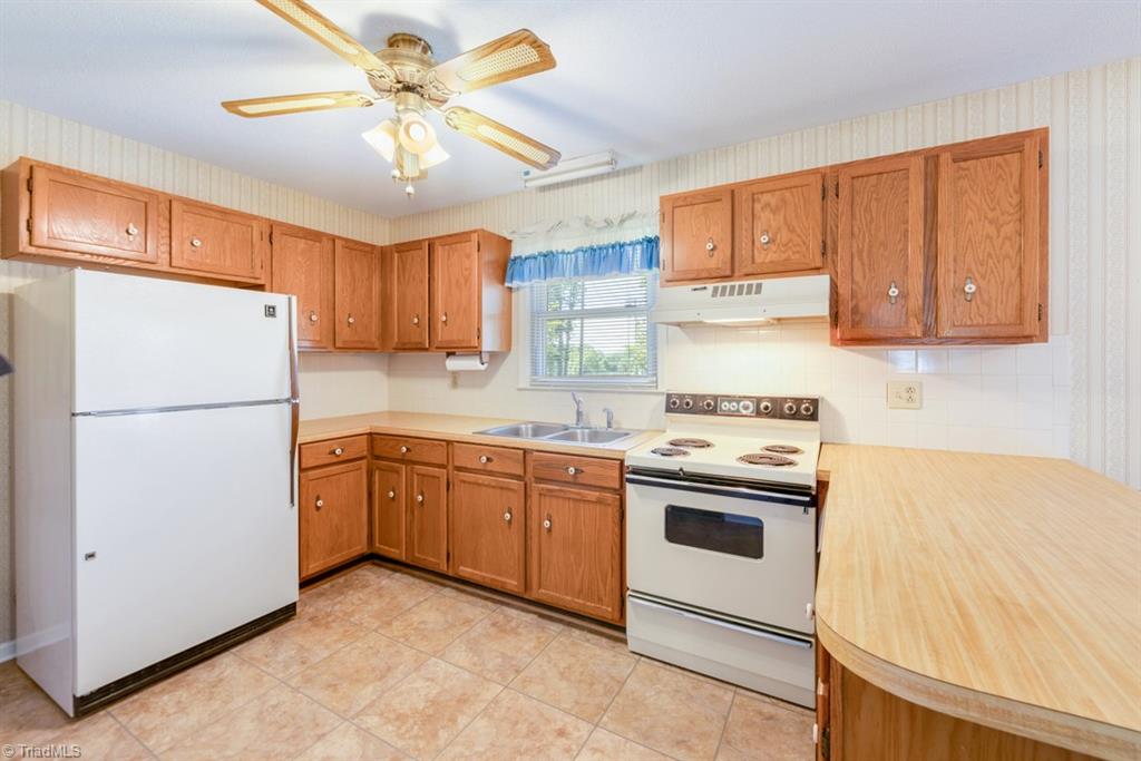 7000 Harperglen Road Clemmons, NC 27012 - Photo 13 of 34 Gallery Image 13