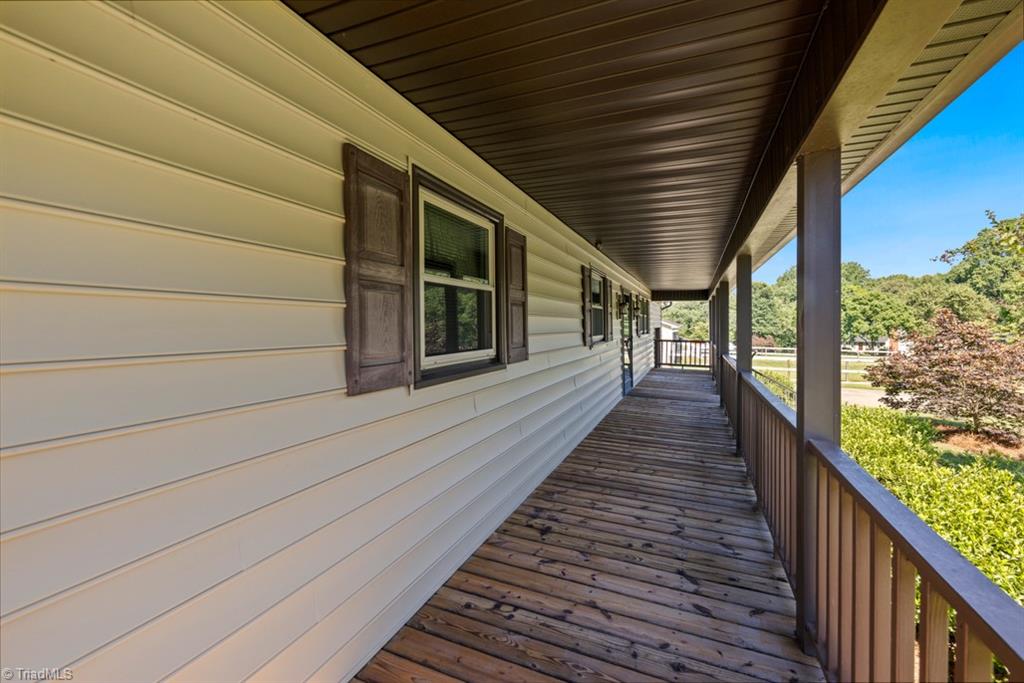 7000 Harperglen Road Clemmons, NC 27012 - Photo 5 of 34 Gallery Image 5