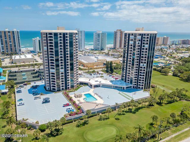 1 Oceans W Blvd Unit 15A2  