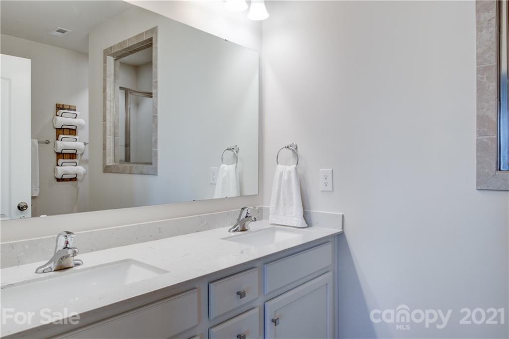 607 Amber Meadows Way Tega Cay, SC 29708 - Photo 17 of 31 Gallery Image 17