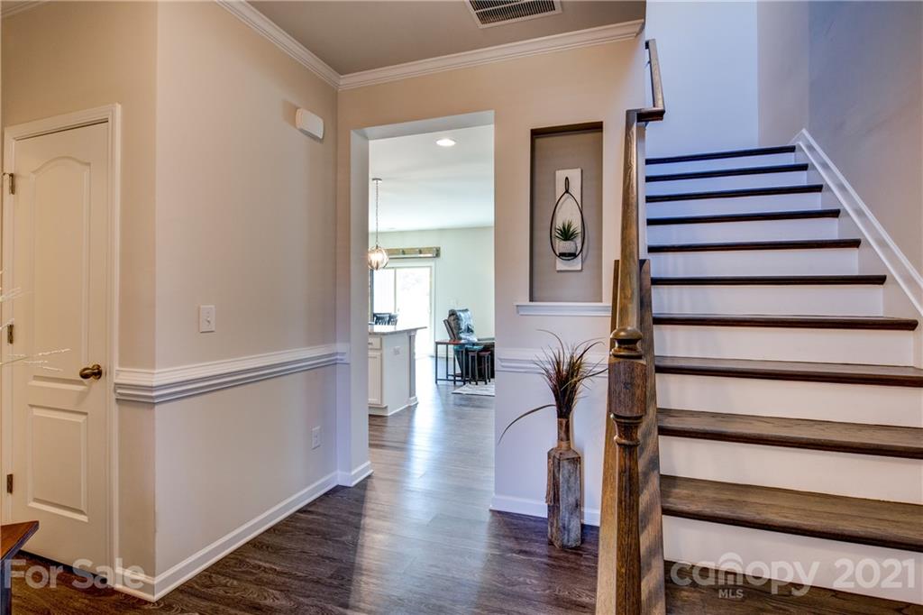 607 Amber Meadows Way Tega Cay, SC 29708 - Photo 3 of 31 Gallery Image 3