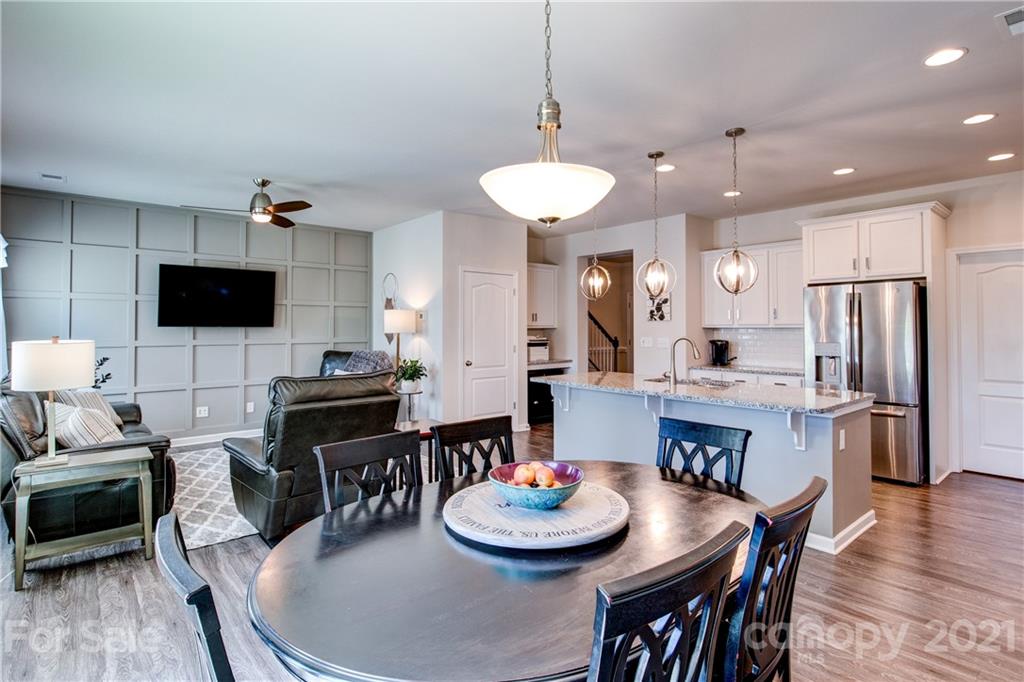 607 Amber Meadows Way Tega Cay, SC 29708 - Photo 7 of 31 Gallery Image 7