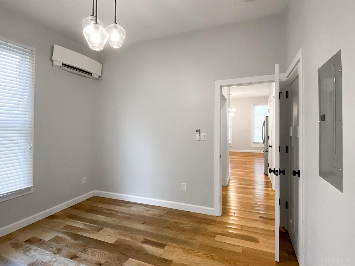 726 West 6th Street, Unit 2 Bloomington, IN 47404 - Photo 16 of 18