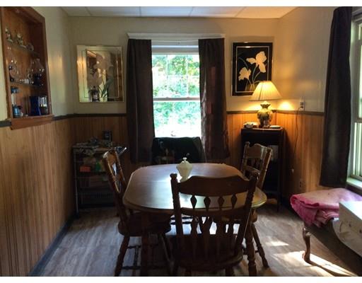 4 Wayside Road Worcester, MA 01605 - Photo 5 of 17 Gallery Image 5