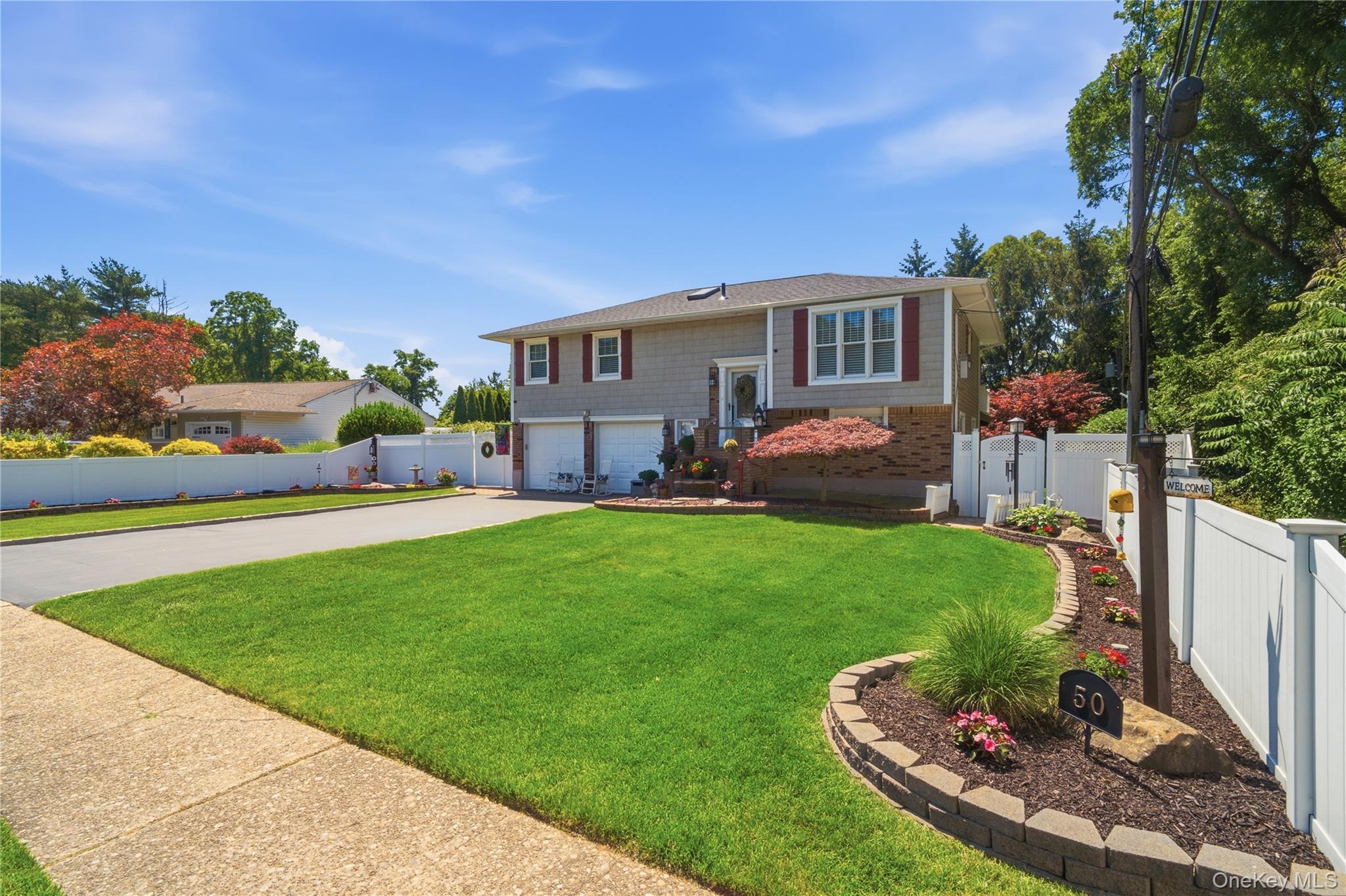 50 Amsterdam Road Smithtown, NY 11787 - Photo 2 of 42