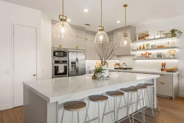 $1,150,000 | 74590 Lavender Way, Palm Desert, CA 92260